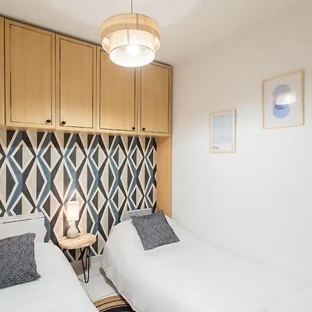 C16 - 2 Bdr Rue Antibes 4 Min Palais Festivals - Ac & Terrace Apartment