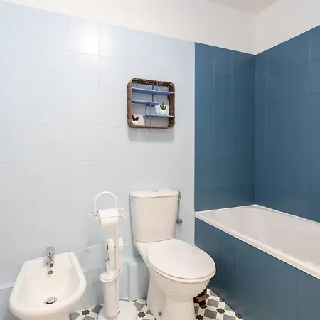 C16 - 2 Bdr Rue Antibes 4 Min Palais Festivals - Ac & Terrace Apartment Cannes