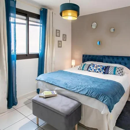 Apartment C16 - 2 Bdr Rue Antibes 4 Min Palais Festivals - Ac & Terrace Cannes